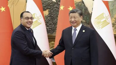 الصين تتعهد باستثمارات أعمق في مصر