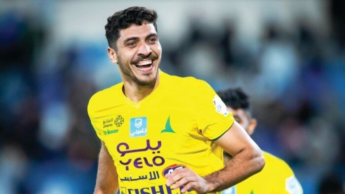 "علاقتي بميدو رائعة ولكن" - محمد شريف يوضح تفاصيل المفاوضات مع الزمالك
